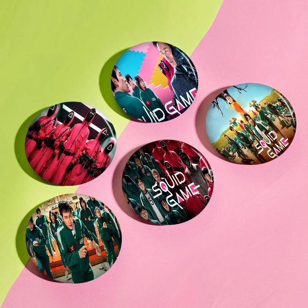 TV Game S-Squids 32/44/58mm Round Cartoon Brooches Handmade Pins for Backpack Jewelry Accessories Gifts Creative Badge