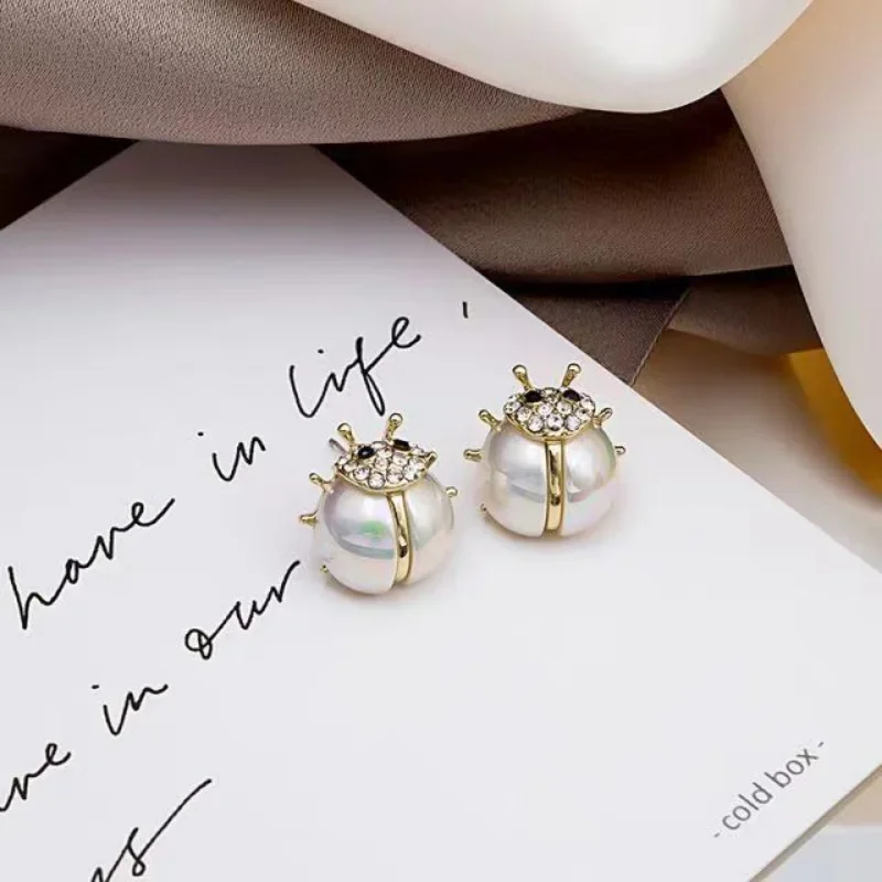 Fashion Ladybug Lucky Earrings for Women Advanced Insect Design Cute Jewelry Girls Gifts
