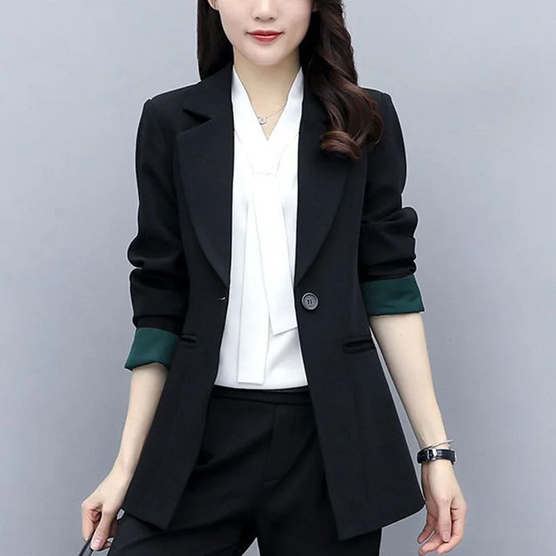 Imagem -03 - Blazer Feminino Elegante de Botões de Cor Sólida Bolsos Emendados Tops Casuais Blazers de Escritório Soltos Roupa de Senhora Novo Outono 2023