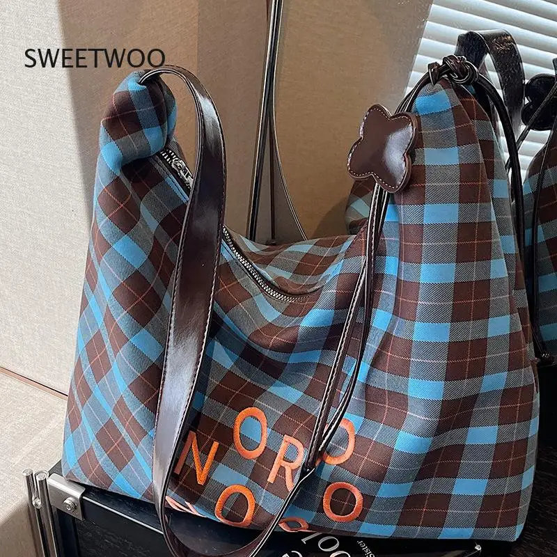 2026 Plaid Printed Hobo Bag Large Capacity Shoulder Bag for Students and Office Use
