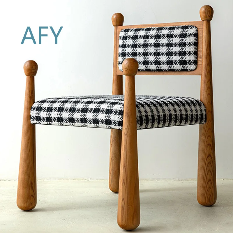 Creamy Style Dining Chair for Modern Home Decor Vintage Solid Wood Accent Chair Luxury Mid Century Inspired Seat for