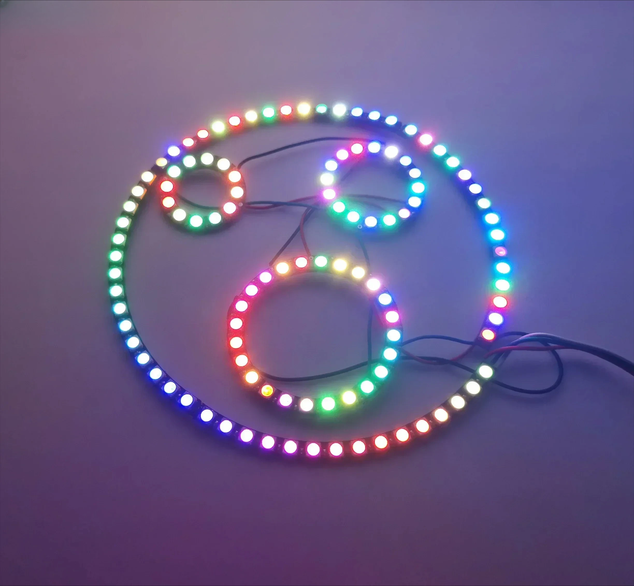 Pierścień LED WS2812B 5050 RGB 7 / 8 / 12 / 16 / 24 / 60 Bit z Wbudowanymi Sterownikami WS2812 dla Arduino Raspberry Pi