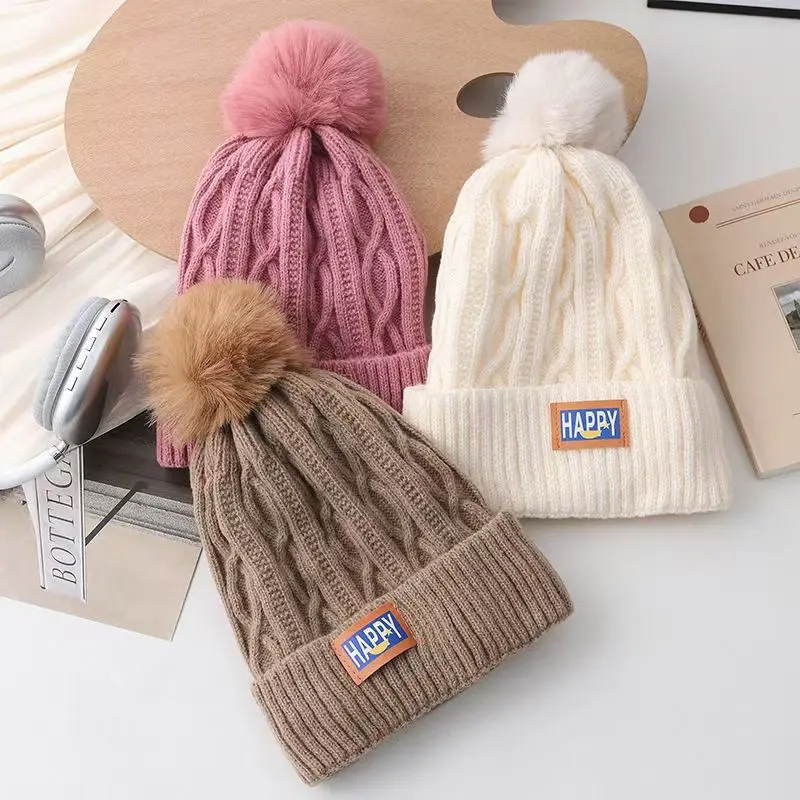 

Fashion Women Pompoms Hats Thickened Winter Warm Hairball Hat Stylish Beanie Hats Casual Outdoor Knitted Caps