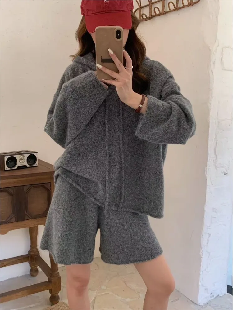 

Autumn Women Two-Piece Casual Hooded Long Sleeved Sweater Coat Knitted Straight Shorts Korean Fashion Casual Female Clothing New