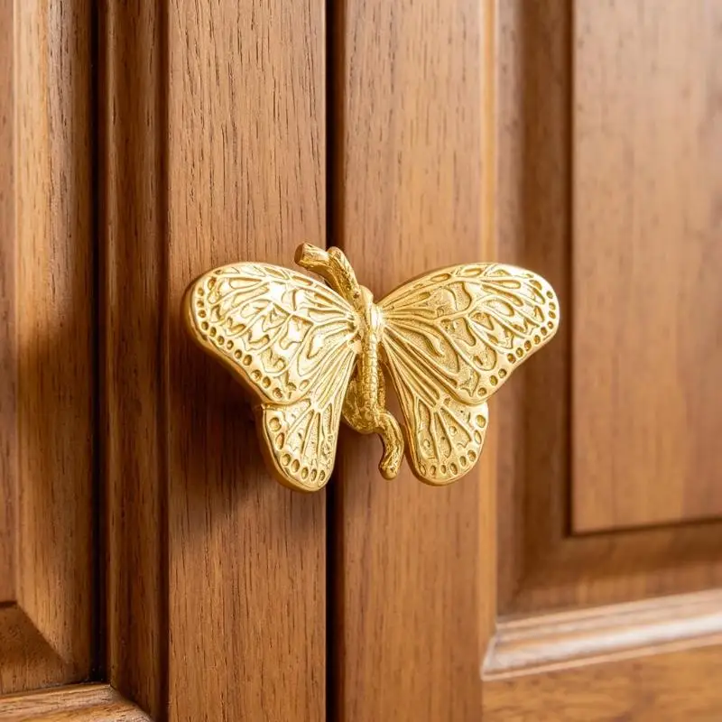 Elegant Metal Butterfly Cupboard Knobs Decorative Pull for Dresser Drawer Wardrobe & Nightstand Decorative Hardware Pulls M4YD
