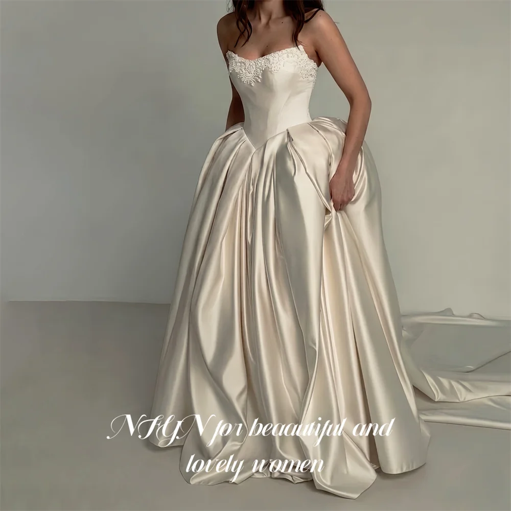NFYN Ivory Party Dresses Strapless Sleeveless Evening Dress Pearls On Chest فساتين السهرة A Line Satin Modest Simple Customized