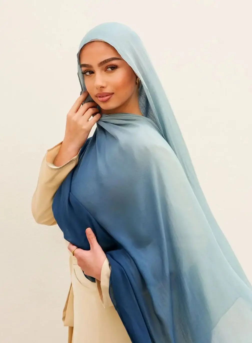 

Premium Ombre Modal Hijab Gradient Rayon Cotton Hijab Scarf Lady Wraps and Shawls Musulman Headband Islamic Turban Foulard