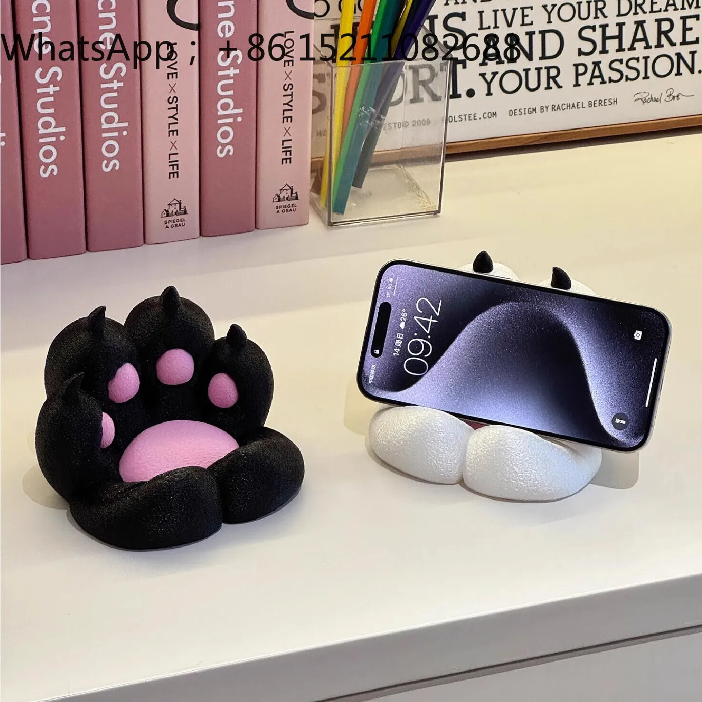 LLY cute cat claw mobile phone holder three-dimensional desktop tablet lazy support frame household ornament