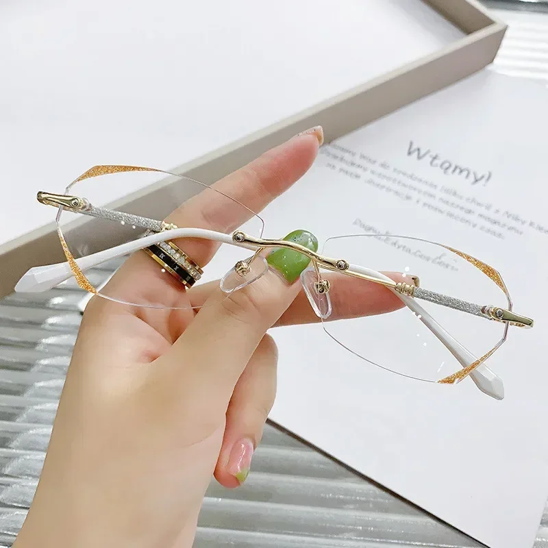 Luxury Frameless HD Lens Anti Blue Light Blocking Reading Glasses Vintage Style Ultra-lightweight and High-end for Women Eyewear