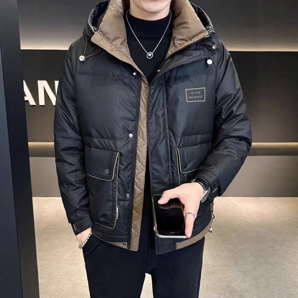 

Мужская зимняя теплая модная повседневная куртка с капюшоном, стандартный крой, белая, с наполнителем из пуха и полиэстера, удобная.