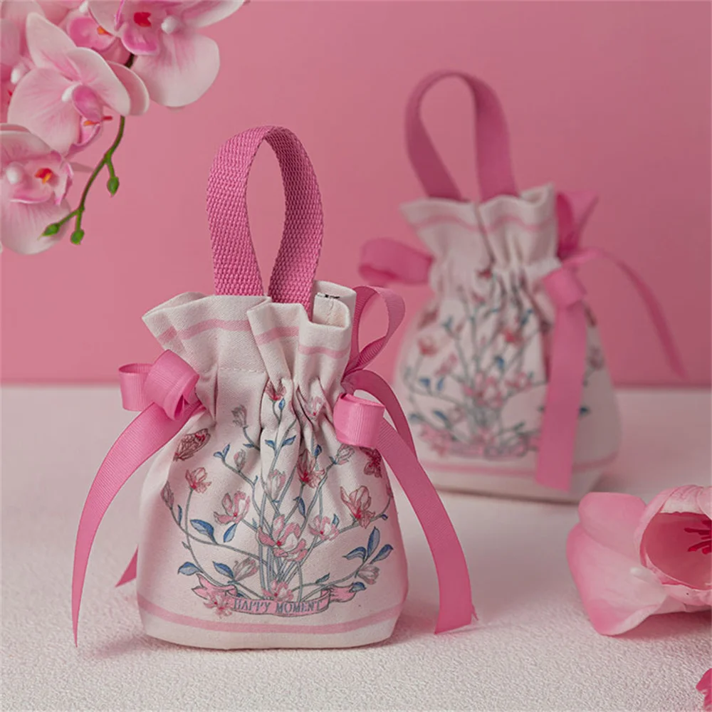 Retro Flower Handheld Candy Bags Wedding Gifts Packing Bags Portable Drawstring Candy Storage Bags Wholesale  New 2024