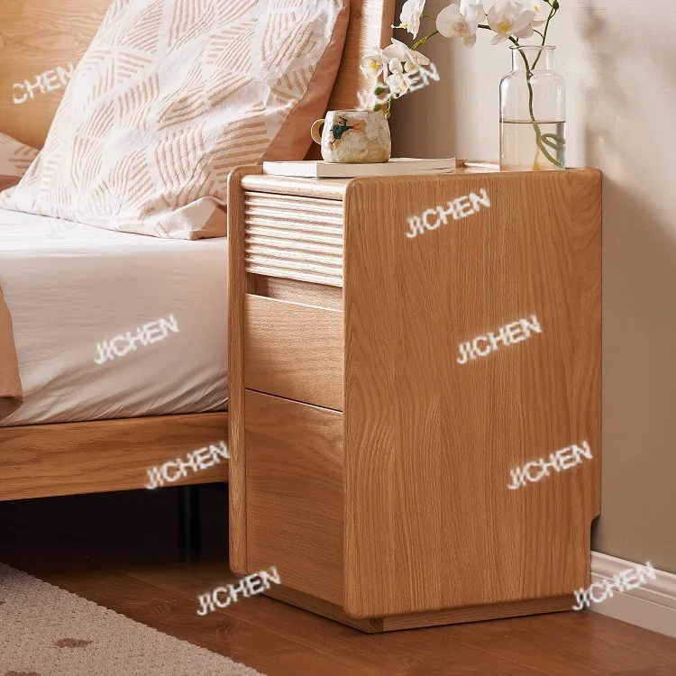 

L7027 Простая современная мебель для спальни, из массива дуба, 3 ящика, узкая прикроватная тумбочка, подходит для небольших квартир.