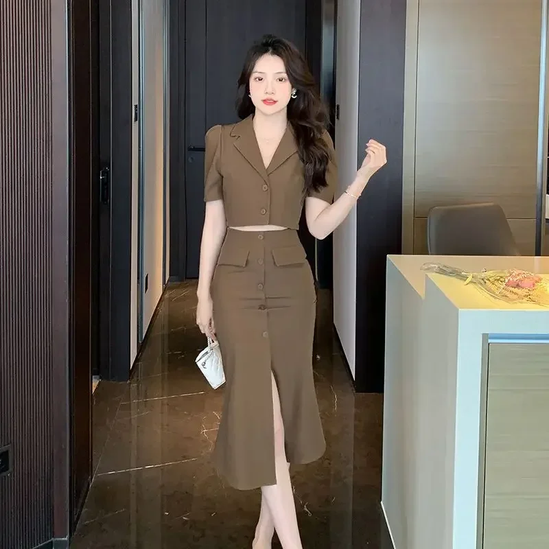 Top and Bottom Elegant Skirt Female Outfits Casual Korean Style The New Function of Matching Promotion Women's Two Piece Set