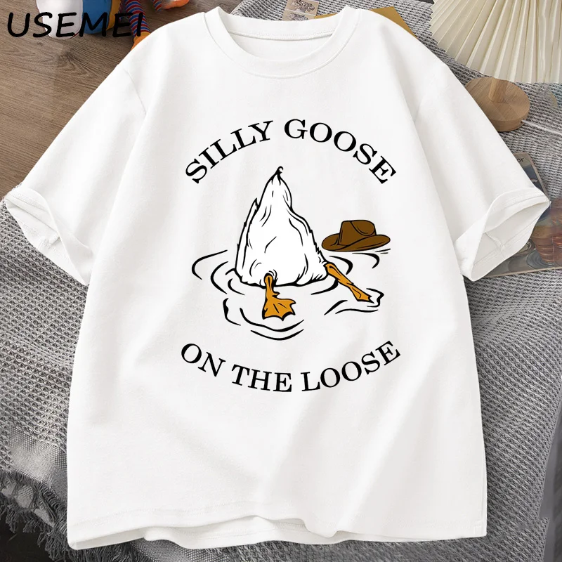 Silly Goose on The Loose T-shirt Cotton Short Sleeve Funny Animal Printed Tshirt Streetwear Tee Shirt Men's Oversized T Shirt