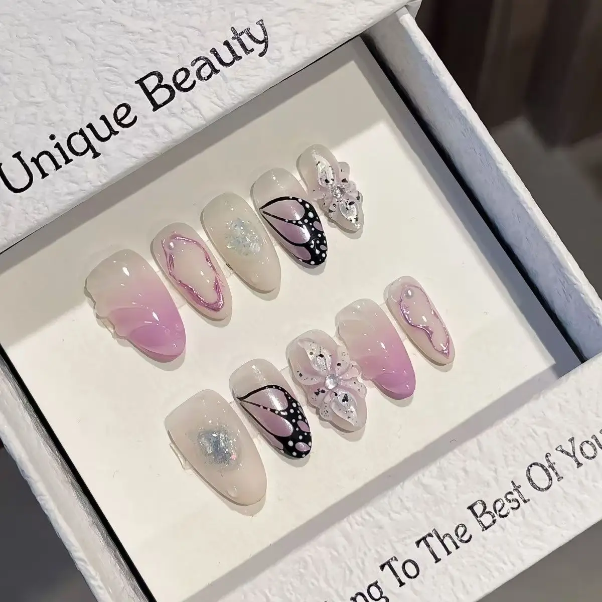 New Pure Handmade Gentle Butterfly Flower Hand-painted Relief Design Sense Premium Almond Wearing Armor Press on Nails