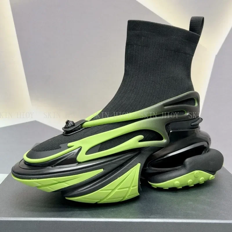 

2025 Новые мужские ботинки, модная короткая зимняя обувь, размер 35–46, высококачественные металлические вязаные черные женские ботильоны на шнуровке, мужская обувь