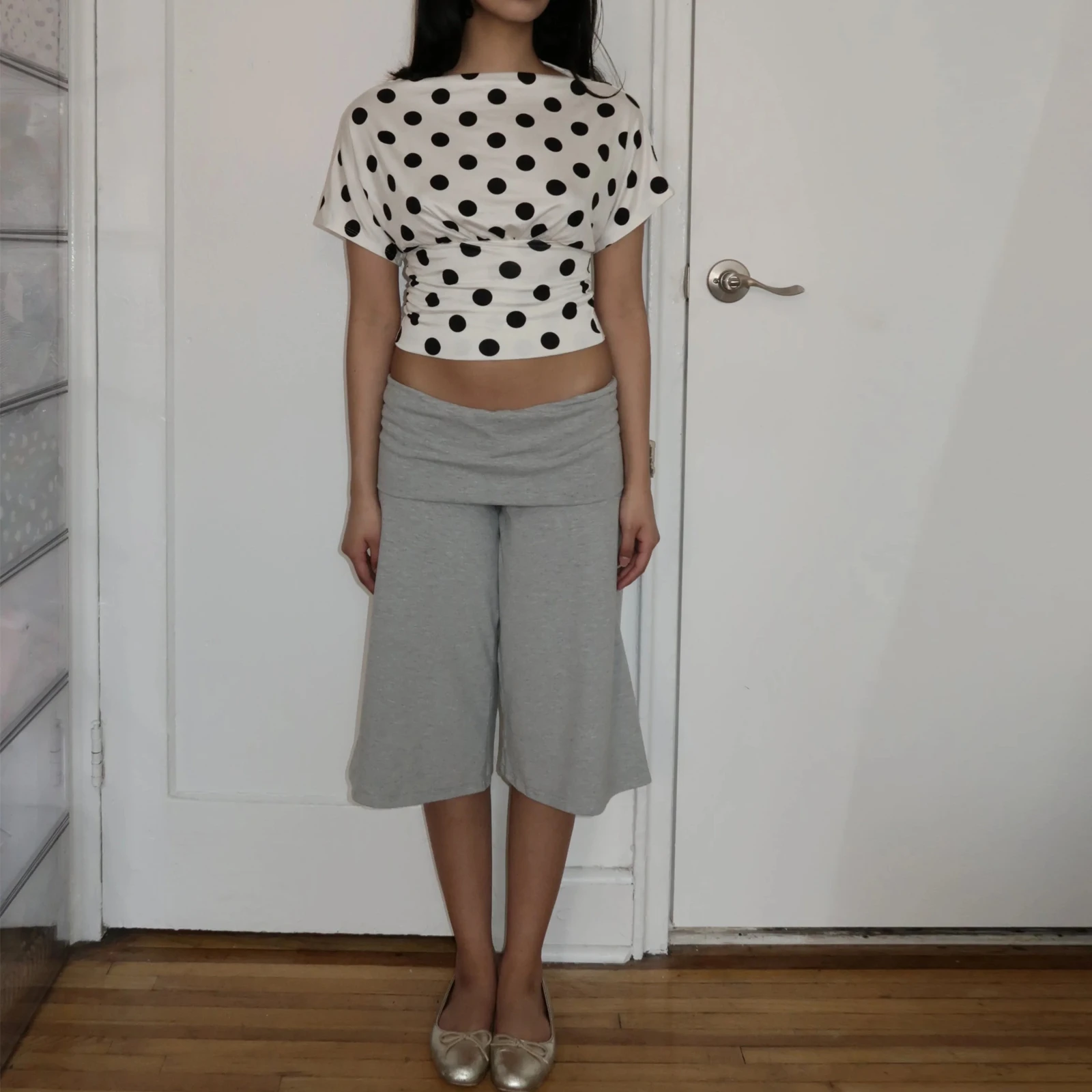 

Women Gaucho Pants Fold Over Culottes Wide Leg Capri Comfy Palazzo Yoga Loungewear Cropped Pants Going Out Streetwear