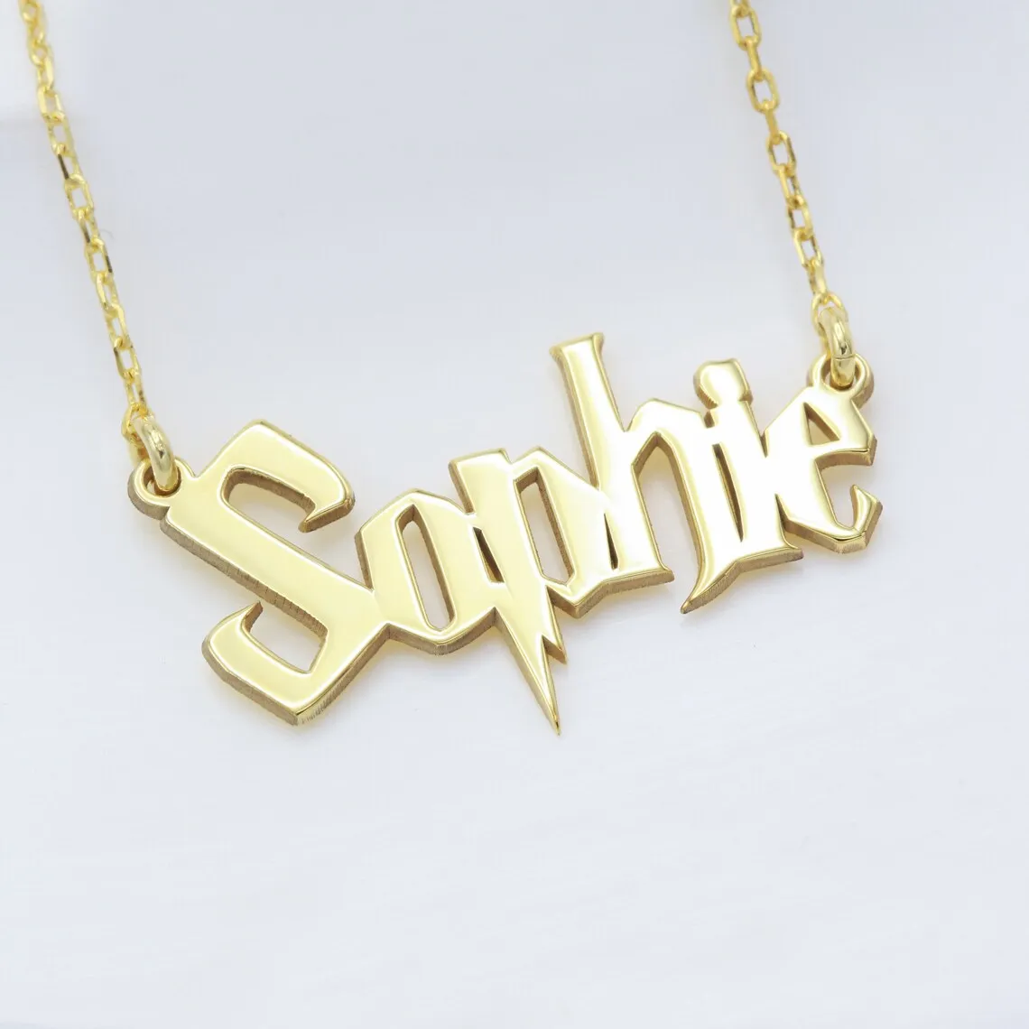 Custom Magic Style Name Necklace Women Men Boy Girl Jewelry Stainless Steel Gold Color Personalized Magician Nameplate Necklace