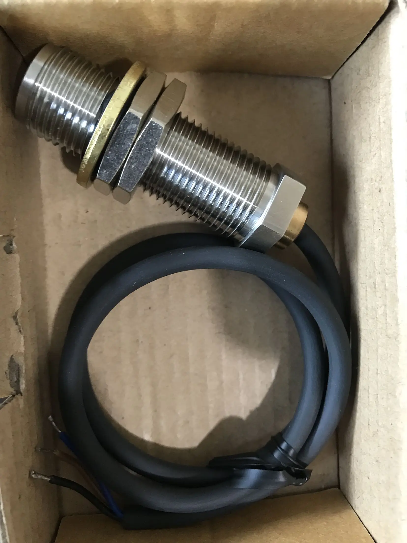 R R 902602834   Sensor de velocidade HDB18/20