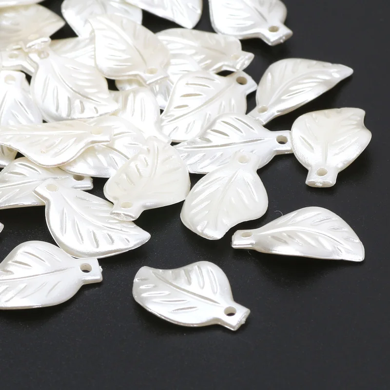 Milk White 50pcs Shell Leaves Petals Crafts Different Sizes Acrylic Beads For DIY Making Jewelry Pendants Earings Accessories