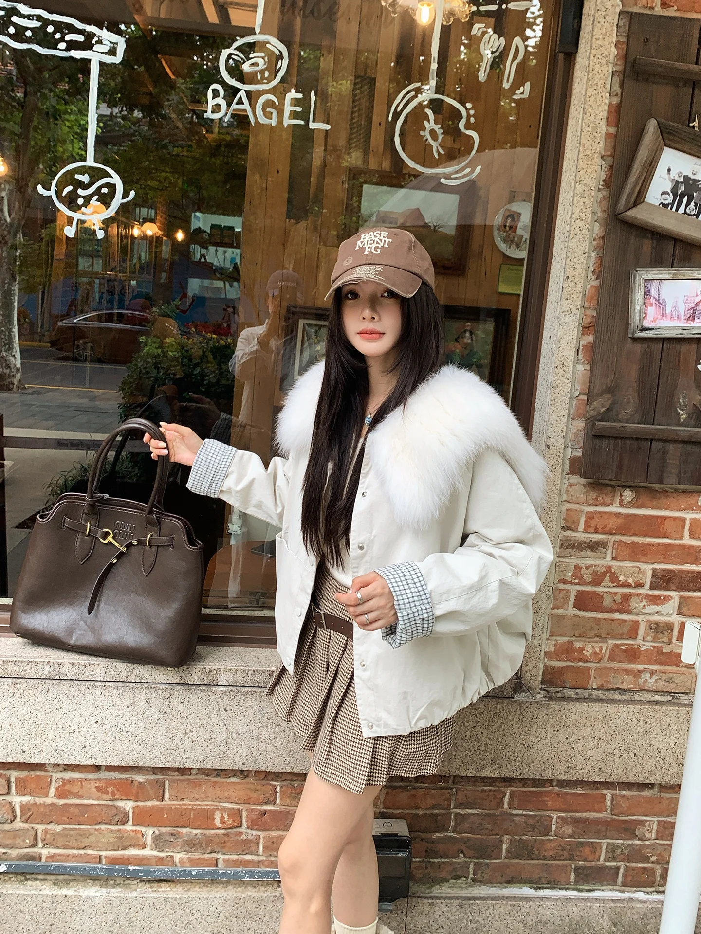 

Young Women's Fur Coat Naval Collar down Jaet Removable Design Warmth Korean Sle ort Length Straight Cut