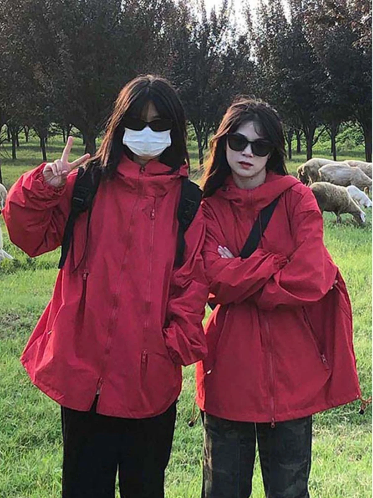 

Red Wine Color Women's Waterproof Sun-Protective Jaet Mountain Climbing Travel Outfit Coat Small Size assland Hiking Clot...