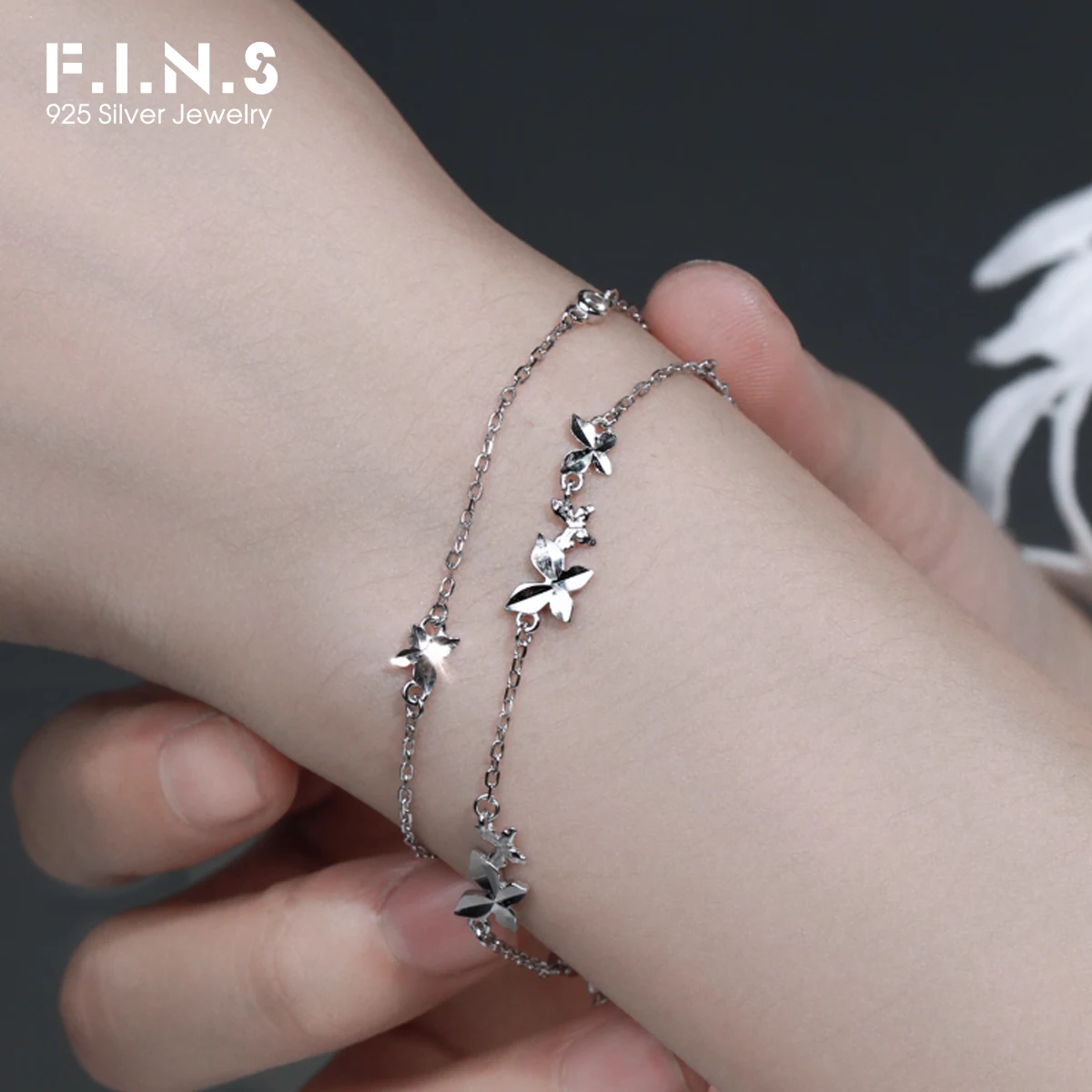 

F.I.N.S браслет из чистого серебра 925 пробы с цирконом, минималистичный нерегулярный сладкий бабочка, двойная тонкая цепочка, ювелирные изделия для рук