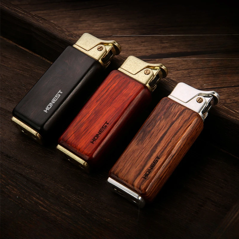 2024 Honest Wood Kerosene Lighter Creative Grinding Wheel Ignition Sandalwood Vintage Vintage Pipe Lighter Smoking  Accesoires