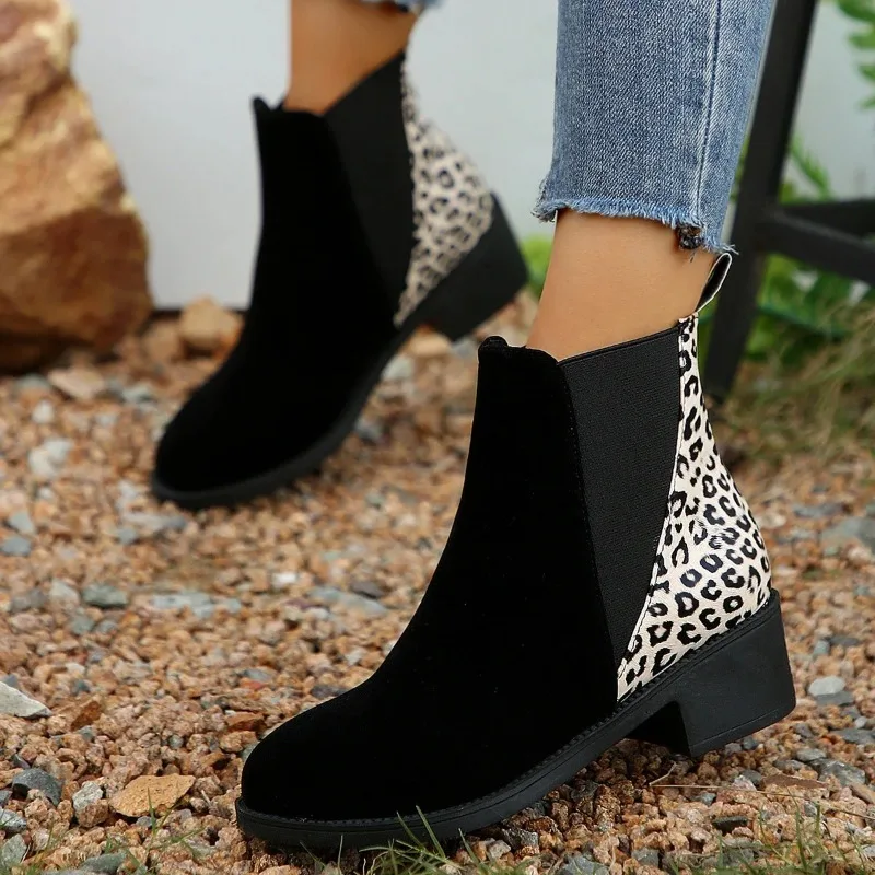 Leopard Print Design Modern Boots Low-heeled Color-blocked 2024 Winter New Retro Fashion Simple Women's Fashion Short Boots