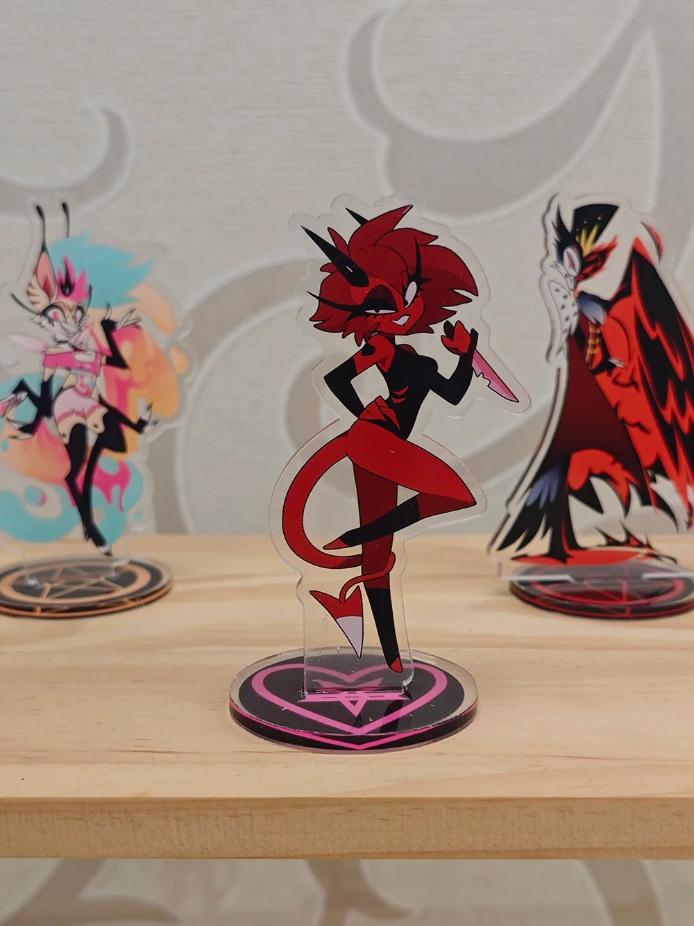 مجموعة HELLUVA BOSS الكلاسيكية من الأكريليك Blitzo Stolas Moxxie Loona |   I.M.P. مكتب شخصية شيطان الفريق الأساسي فندق هازبين