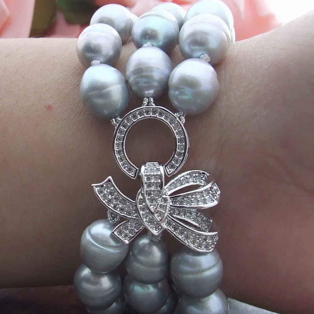 

8'' 3 Rows Grey Rice Pearl Bracelet
