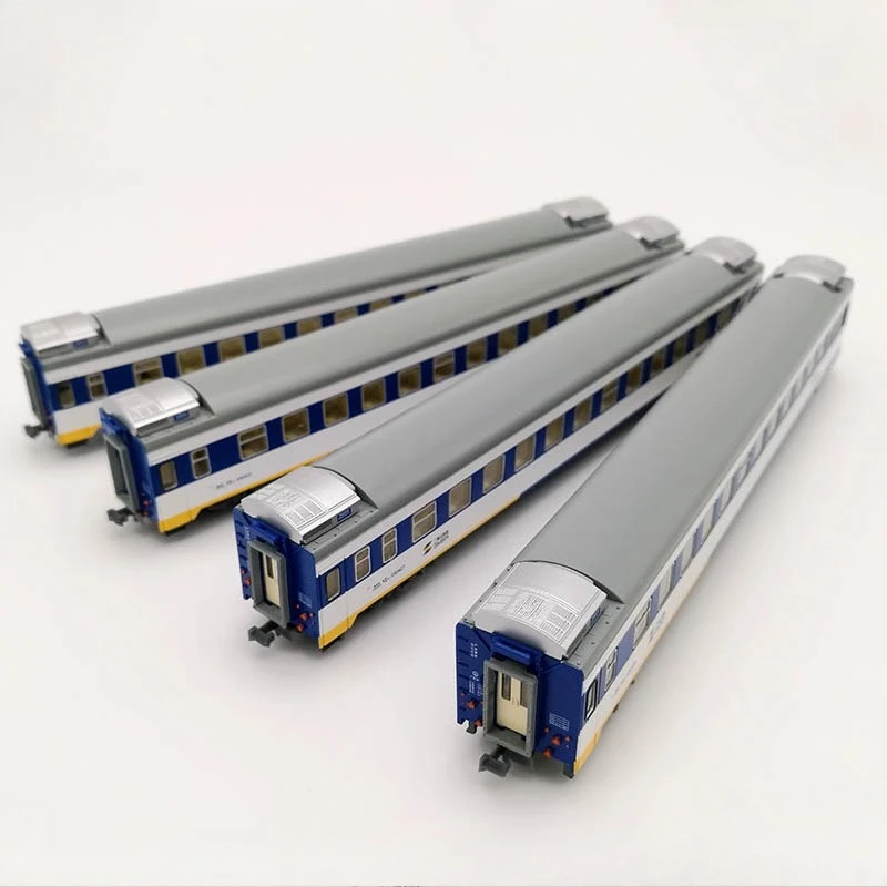 نموذج قطار KUNTER مقياس N 1/160 14-001K YZ25K مقعد صلب 25K مجموعة سيارة الركاب 4 أقسام مع قسم Guangtie Shantou الخفيف