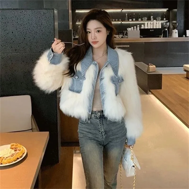 New Women's fur Coat Denim Stitching Mao Mao Short Coat Faux fur and Cotton Padded Women's Winter High Waist Fashion Short Coat