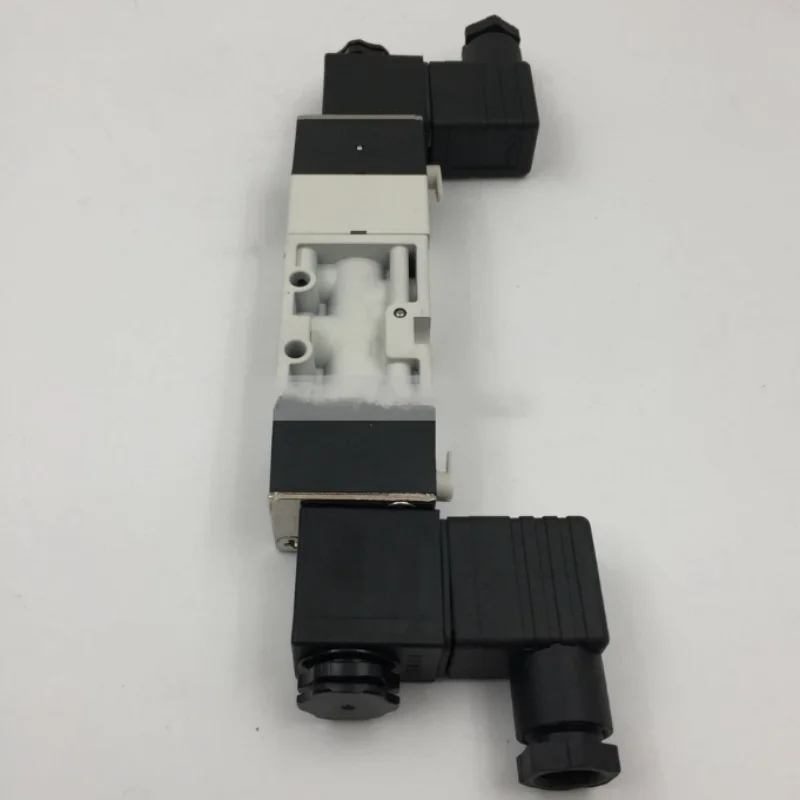 

Brand New Genuine Solenoid Valve MVSC-260-4E2C AC220V MVSC-260-4E2C DC24V MVSC-260-4E2R AC220V MVSC-260-4E2R DC24V