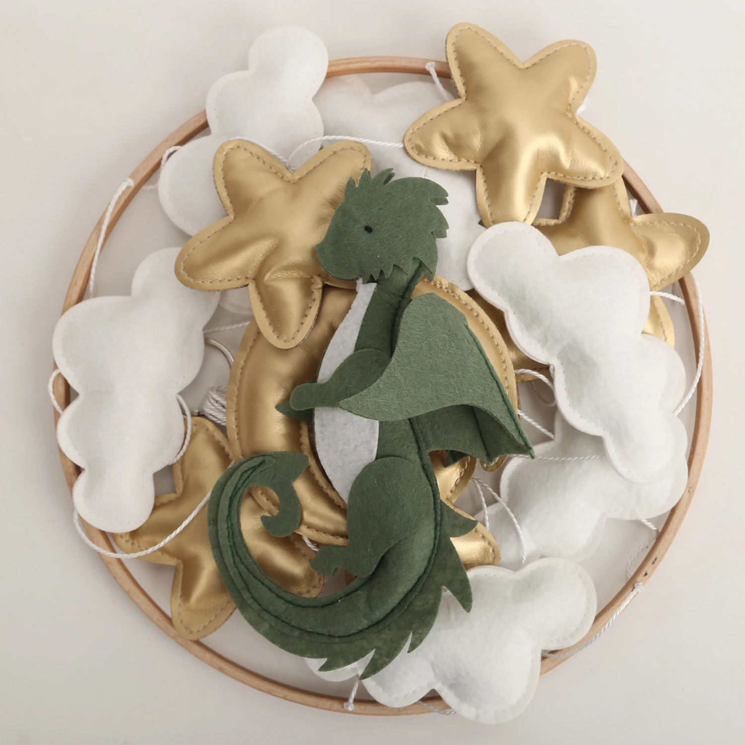 لعبة دراغون بيبي بوي المتنقلة فانتسي لحضانة الأطفال المتنقلة القمر الذهبي والنجوم المعلقة هدية استحمام الطفل #6