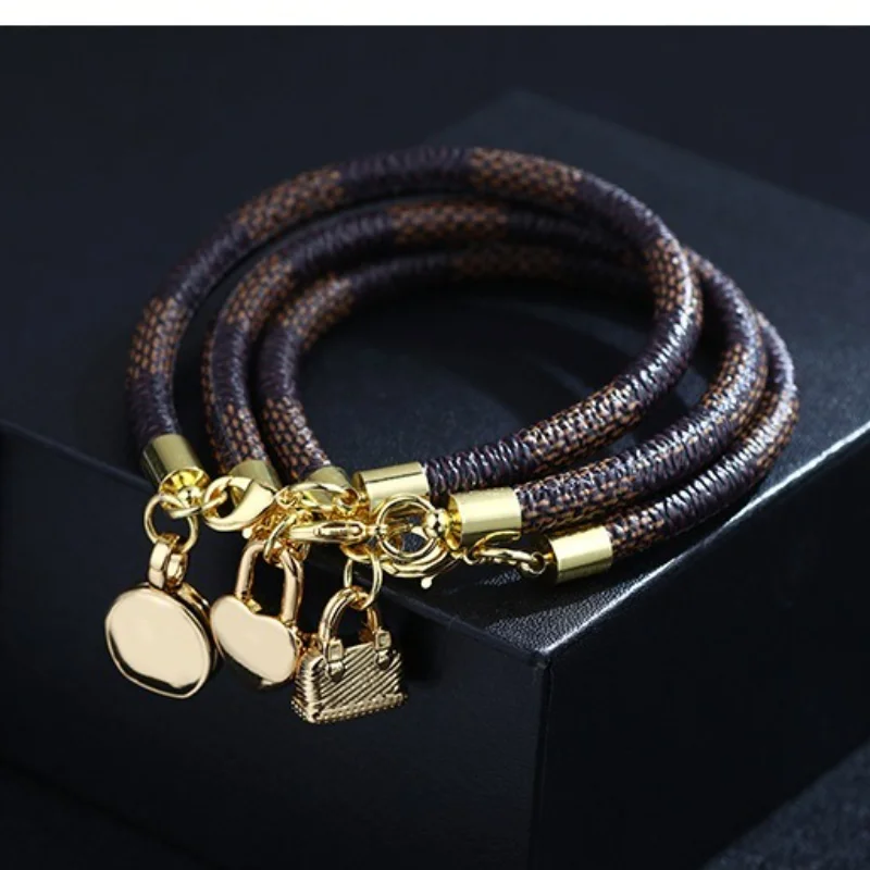 High Quality Luxury Branded Brown Golden MIni Bag Bangle Bracelet PU Leather Essential Heart Monogram Bracelet Slim Bracelet