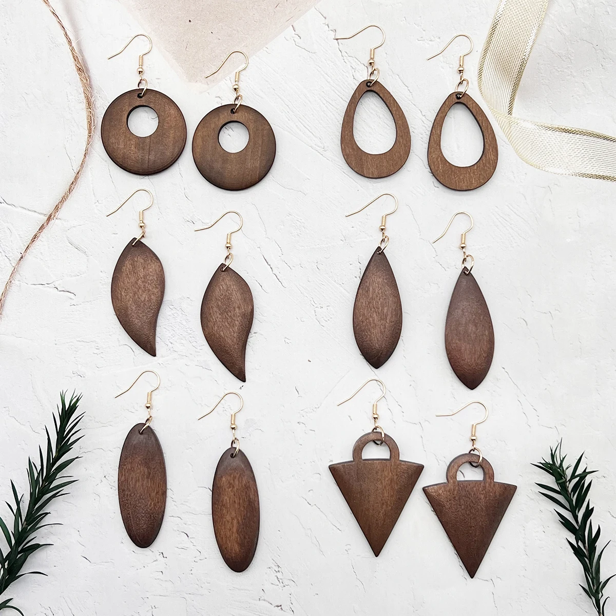 6 pairs/sets of simple vintage coffee-colored geometric wooden earrings and earrings, popular and versatile fashion accessories