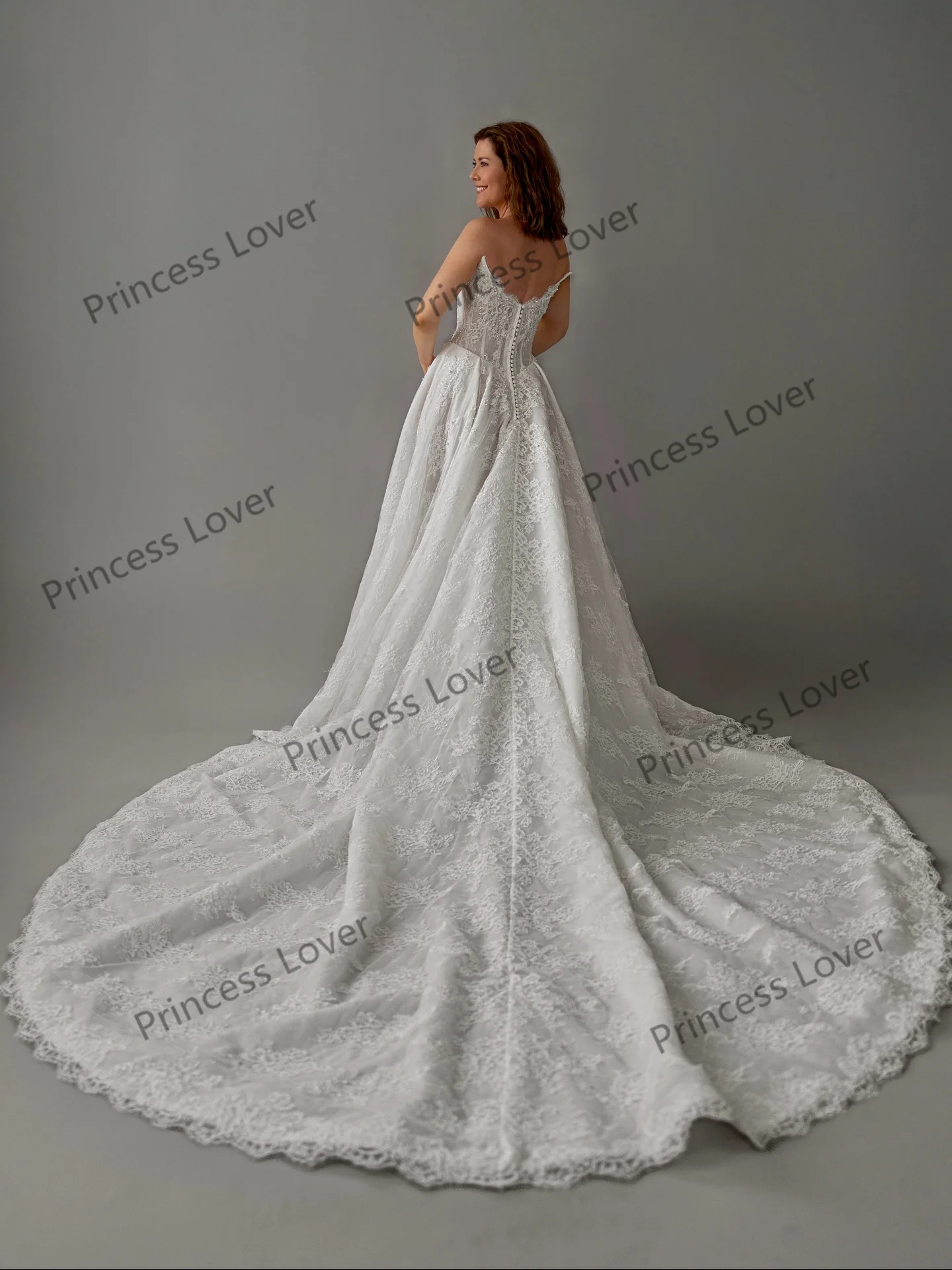 Boho Spitze Brautkleider Illusion Korsett Vestido de Novia Hohe Schlitz Hochzeit Party Kleid Elegante Vestidos Angepasst