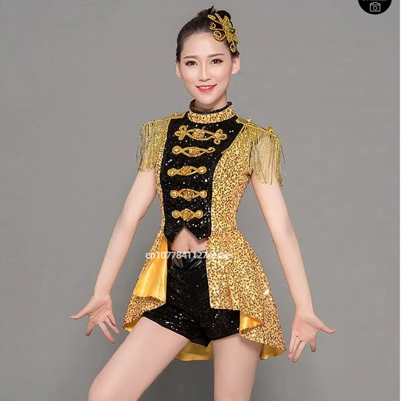 스팽글이있는 새로운 여성 재즈 댄스 의상, 테일 코트 술, 여성 성인 노출 배꼽 댄스 공연 의상 세트