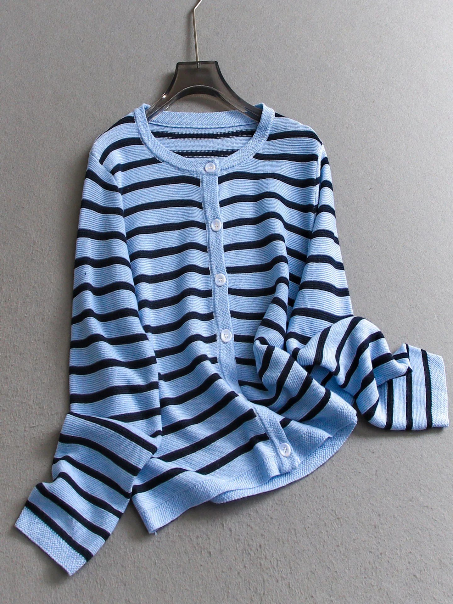 Soft Skin-Friendly round Ne Long Sve Women's Knitted Cardigan Versatile Striped Color Blo Outerwear Autumn New Arrival