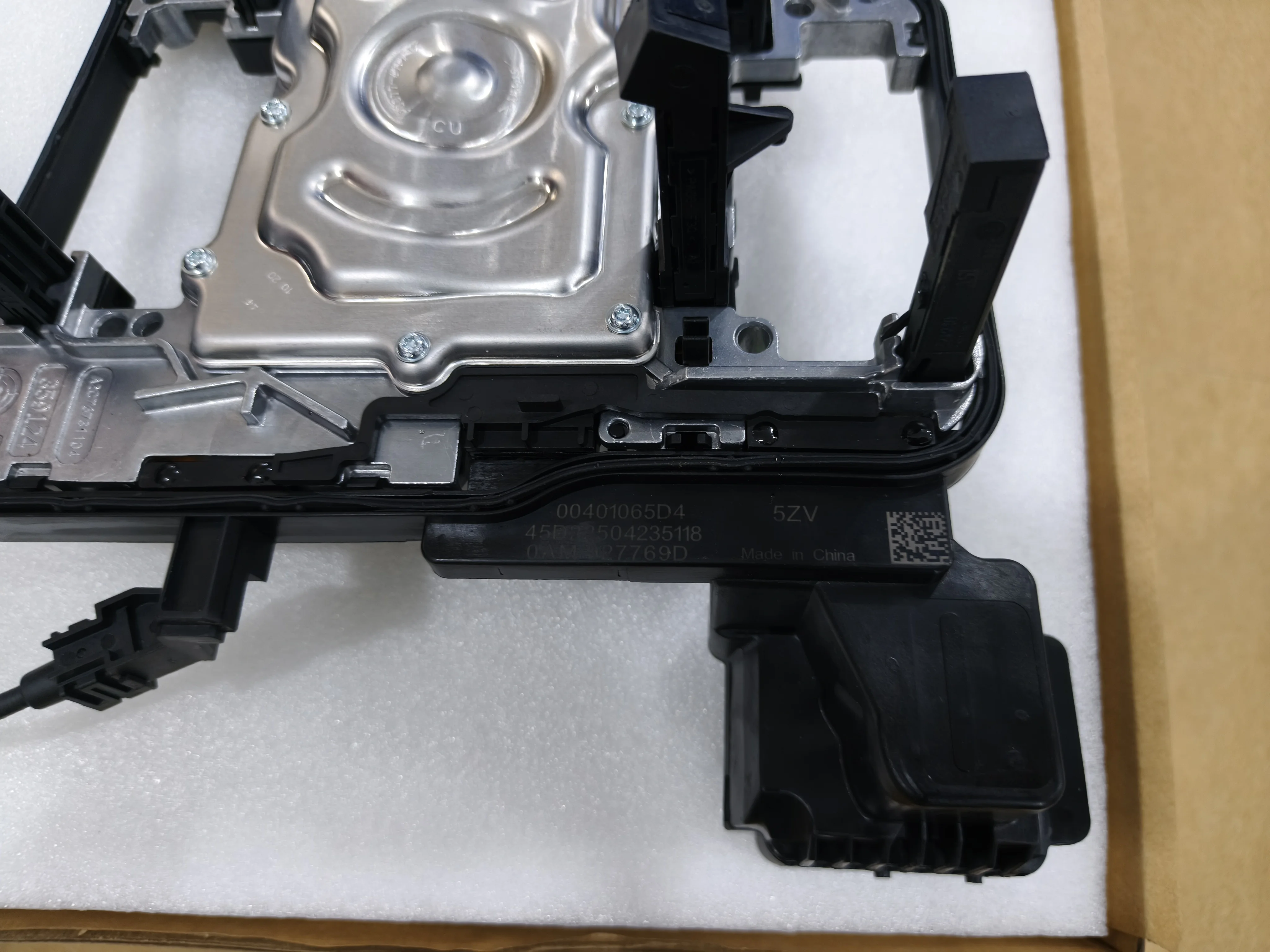 وحدة تحكم نقل الضمان الجديدة عالية الجودة TCU TCM 0AM927769D DQ200 OAM DSG7 لشركة فولكس فاجن أودي سكودا