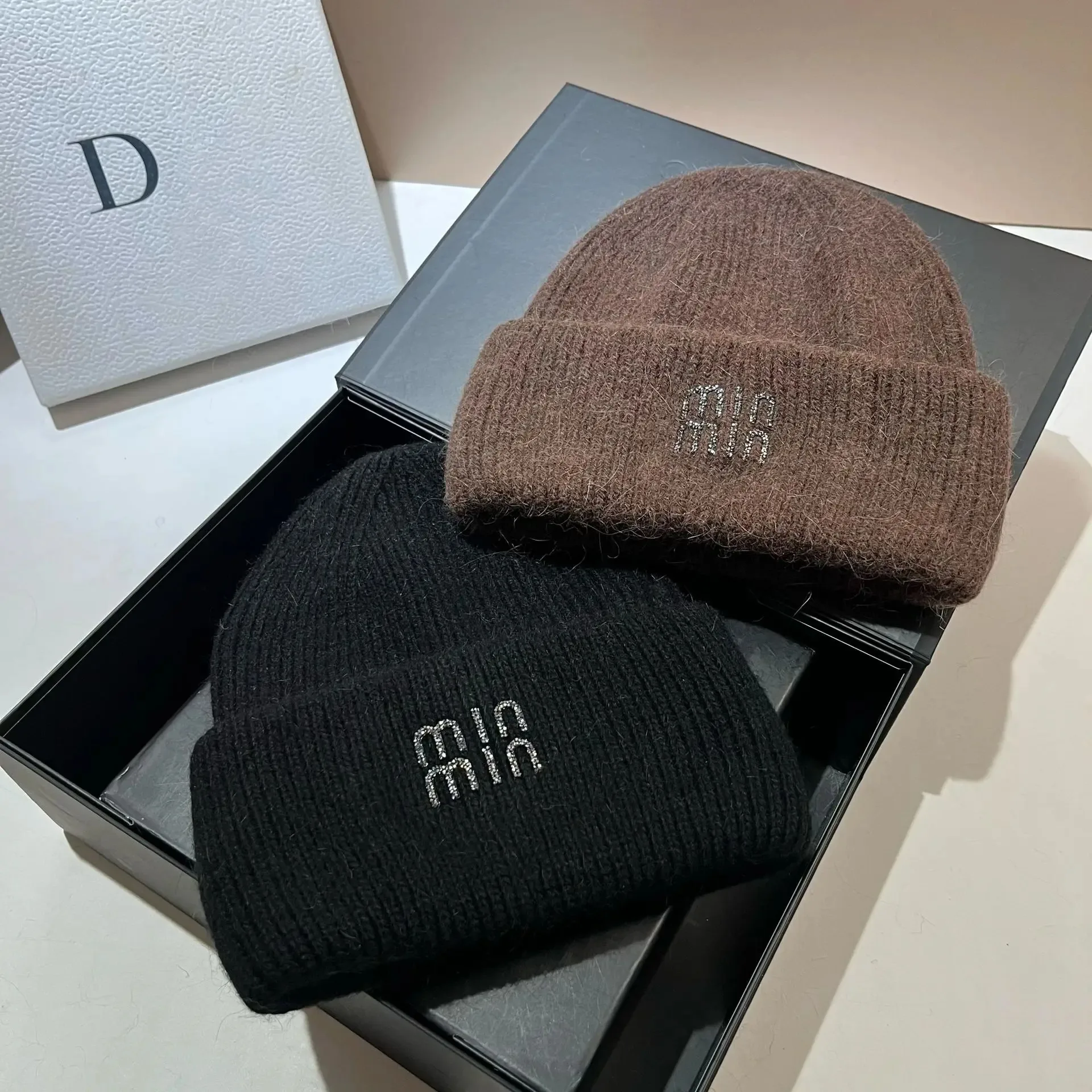 أرنب الشعر MIN نمط جديد رشاقته مزدوجة مطوية حافة محبوك قبعة الشتاء أفخم قبعة في الهواء الطلق بأسعار معقولة الفاخرة الدافئة مجموعة قبعة الرأس #6