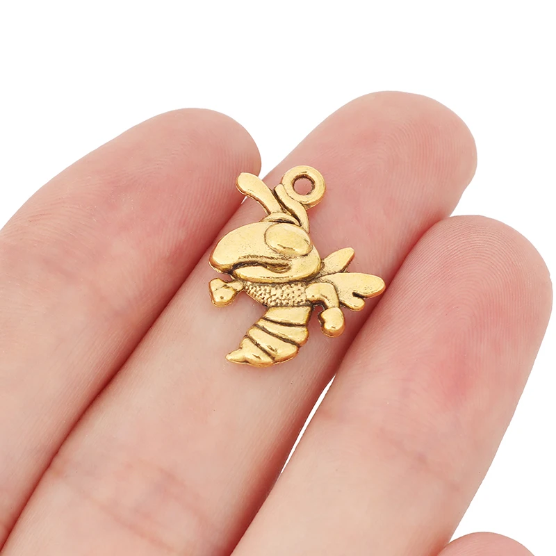 30 x Antique Gold Color Bee Bumble Honeybee Charms Insects Pendants Beads for Bracelet Earring Necklace Jewelry Making