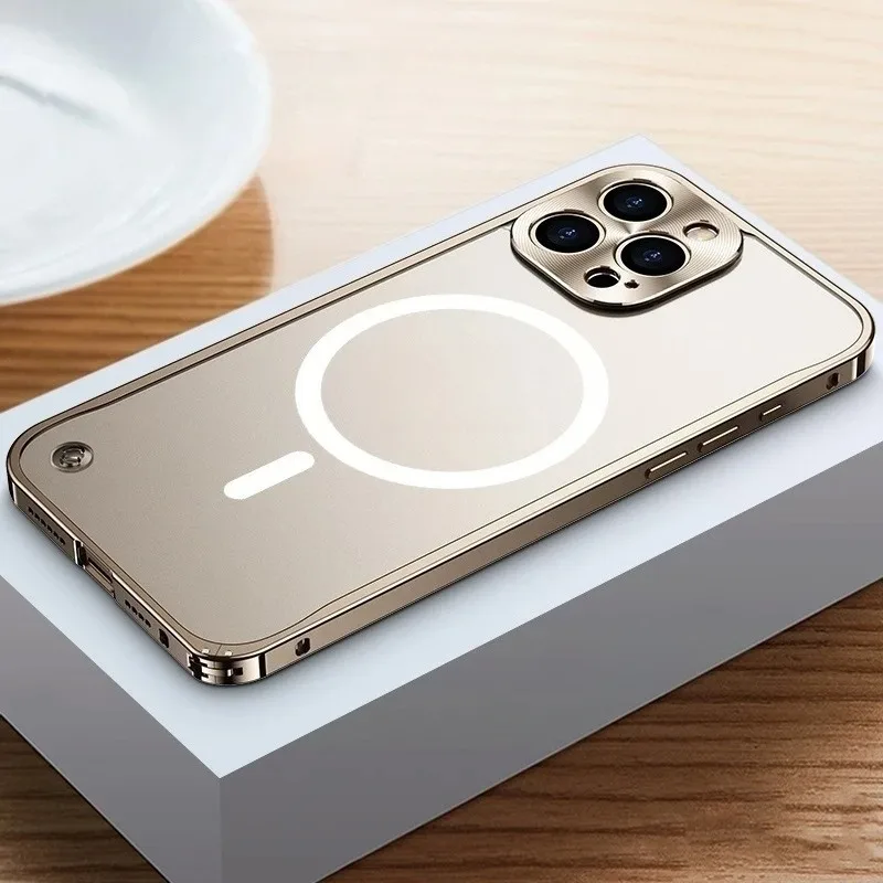 Metalowa aluminiowa ramka do etui Magsafe dla iPhone 16 15 14 13 12 11 Pro Max Plus Mini z magnetyczną matową przezroczystą tylną obudową z PC — zdjęcie produktu 3
