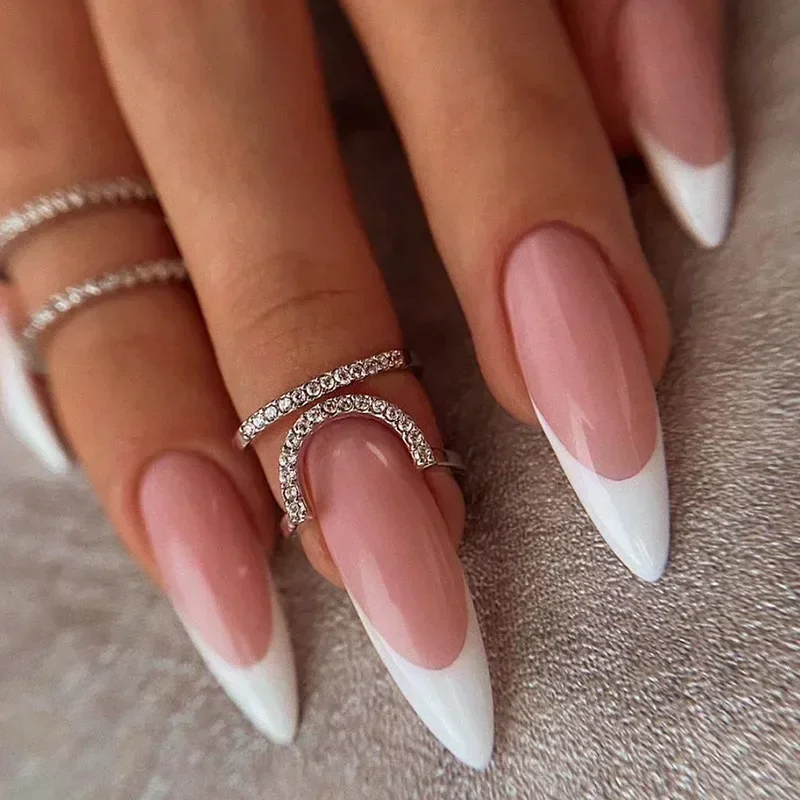 24Pcs Simple Orange French False Nails with Glue Small Short Petitle Ballet Fake Nails Fashion Wearable Almond  Press on Nails