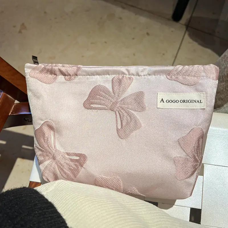 Women's Makeup Bag Pink Bow Large Capacity Lipstick Cushion Storage Bag Commuter Handy Hand Clutch Bag Travel Toiletry Bag