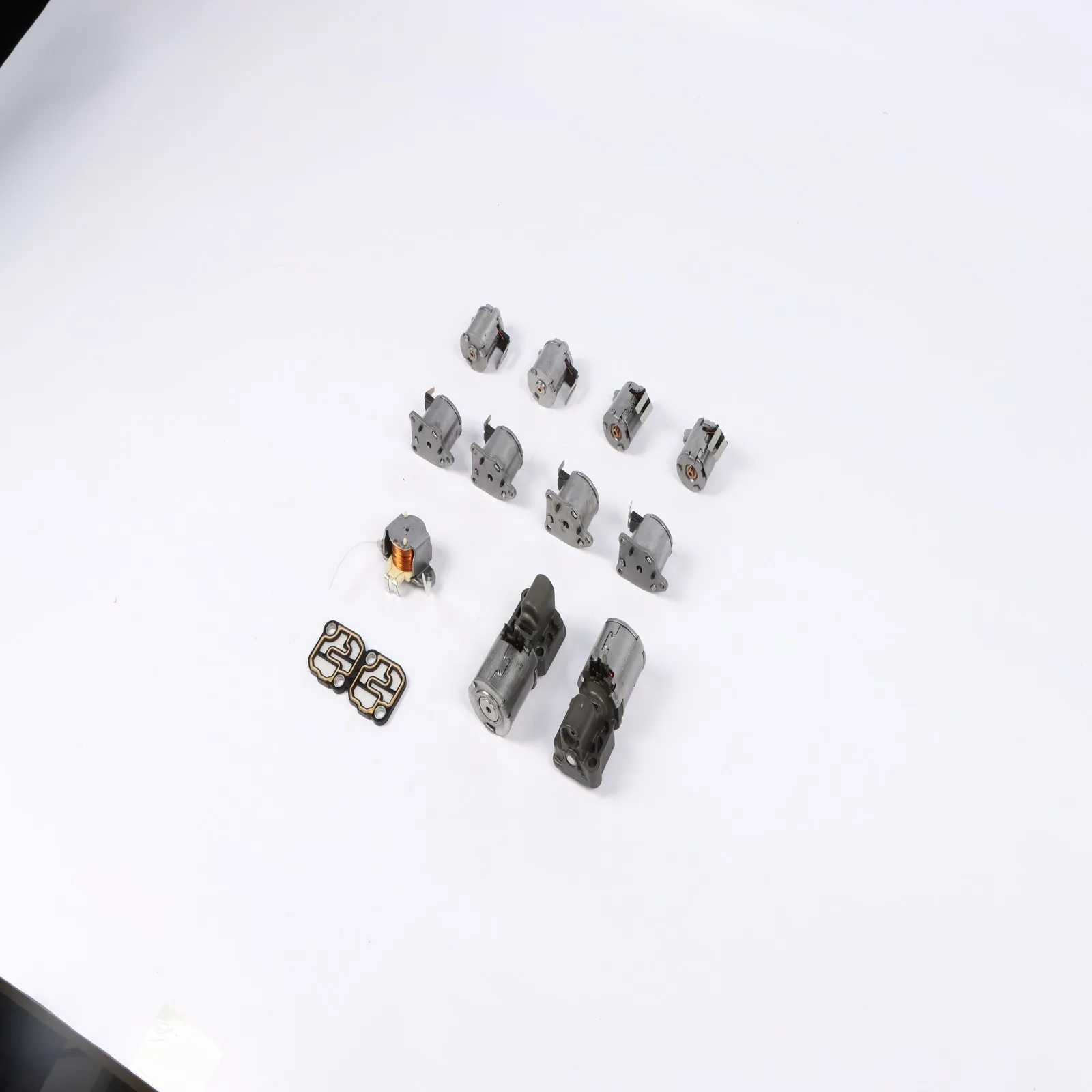 

02E DQ250 DSG Automatic Transmission 6 Speed Solenoids Kit FOR Volkswagen Golf Jetta Passat 2003-2018 Car Accessories