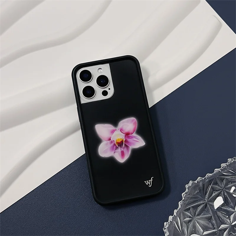 Wildflower 3D Five-pointed Star Phone Case for iPhone 16 15 14 13 Pro Max Plus WF Skull Cute Flower Dragon Cartoon Cover Funda