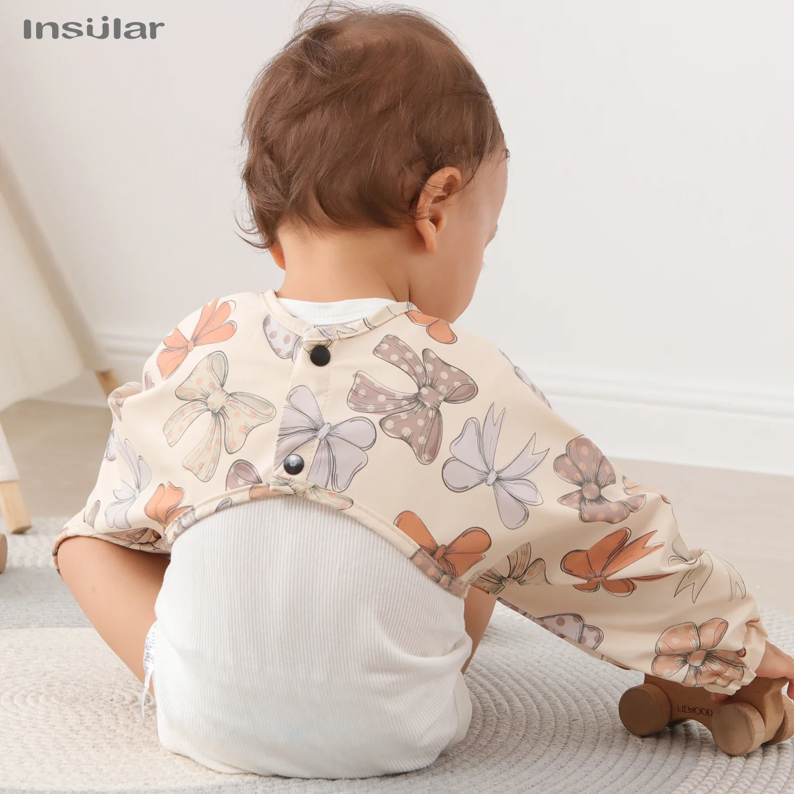 New Cute Baby Bibs Toddler Waterproof Long Sleeve Apron Cartoon Animals Children Feeding Smock Bib Baby Stuff baby bib image 2