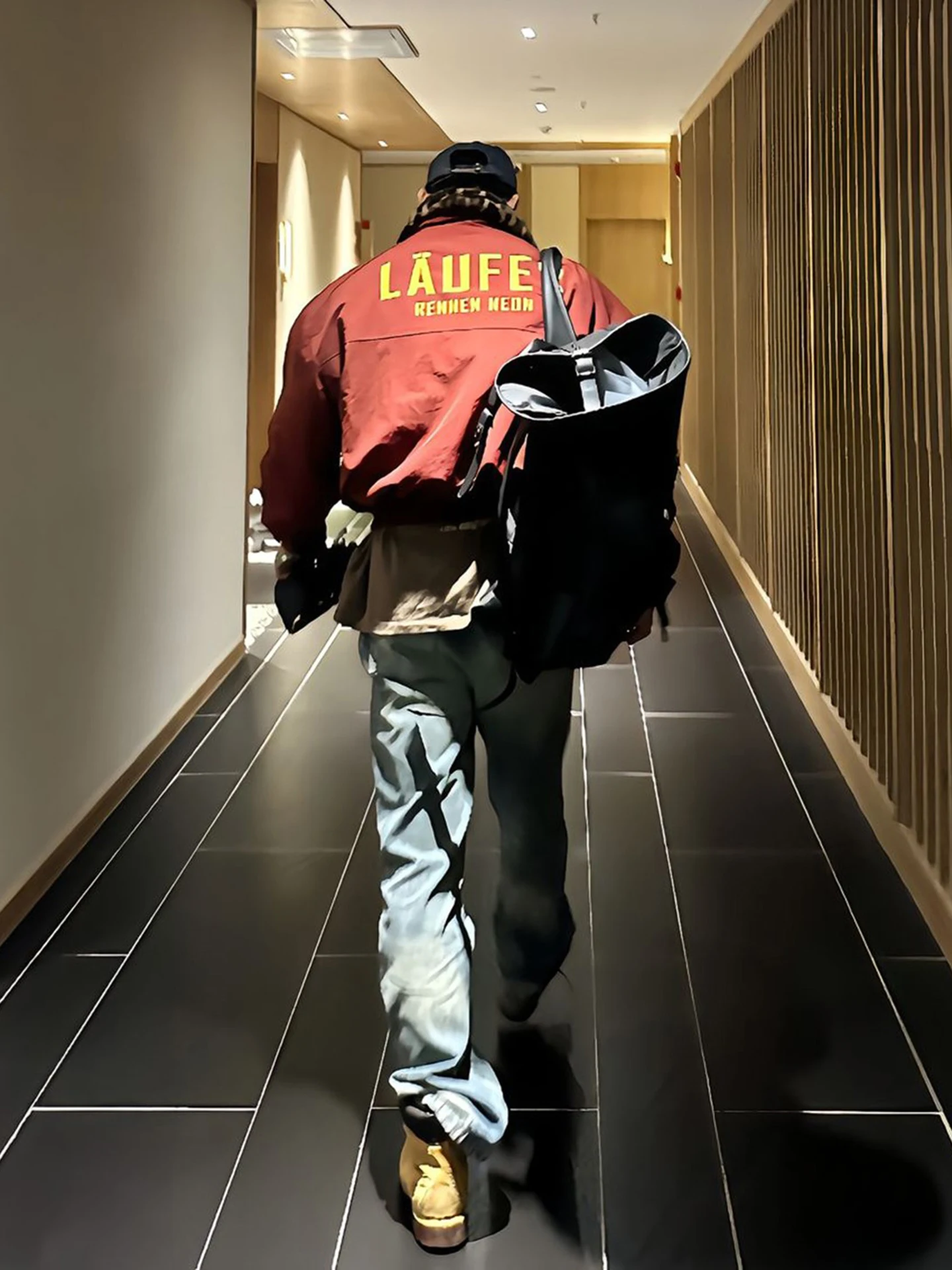 

Куртка-бомбер мужская зимняя из хлопка с воротником-стойкой, с красным леопардовым принтом, утепленная, износостойкая, Mountain Eagle